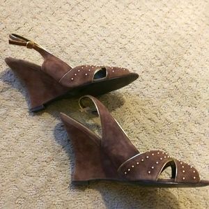 Nina genuine suede brown peep-toe wedge slingbacks EUC
